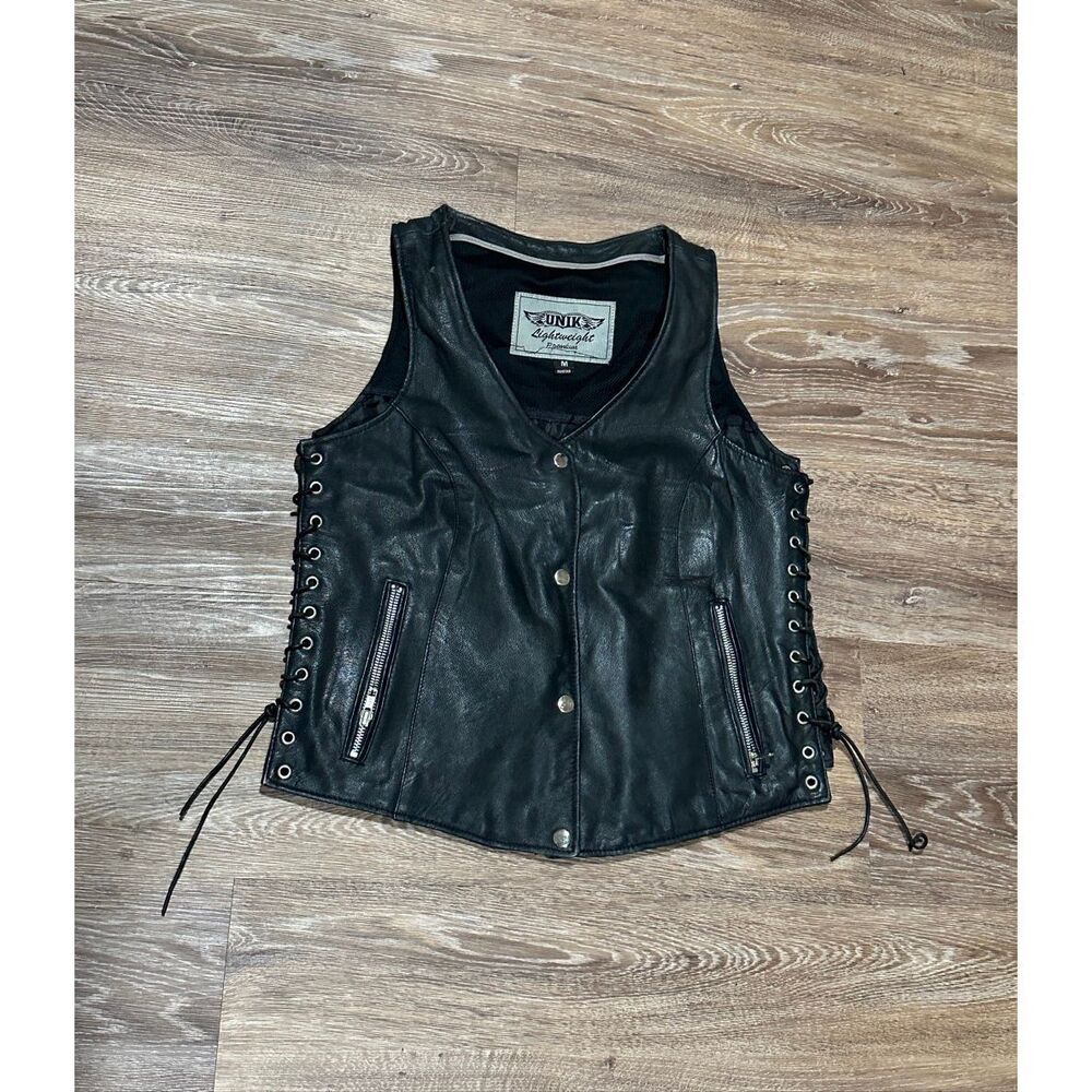 Unik black leather lace up motorcycle vest M gun pockets